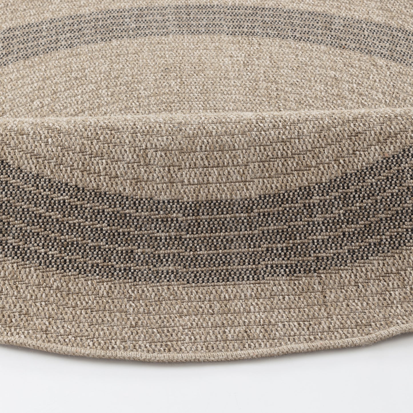 MARCHELLE Outdoor Jute-Look Teppich I In & Outdoor Boho Wetterfest Teppich für den Balkon, Terrasse, Garten, Rund I Beige, Schwarz